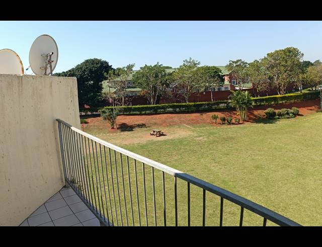 3 BEDROOM FLAT TO LET IN MOUNT EDGECOMBE